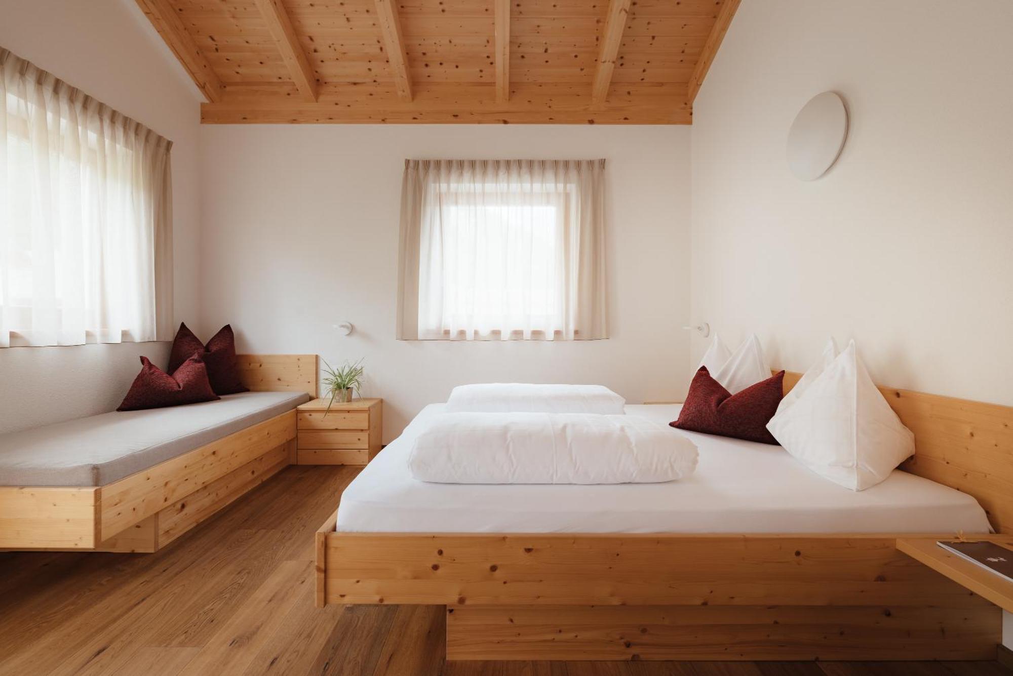 Untermairhof Appartment Residence Selva dei Molini Bagian luar foto