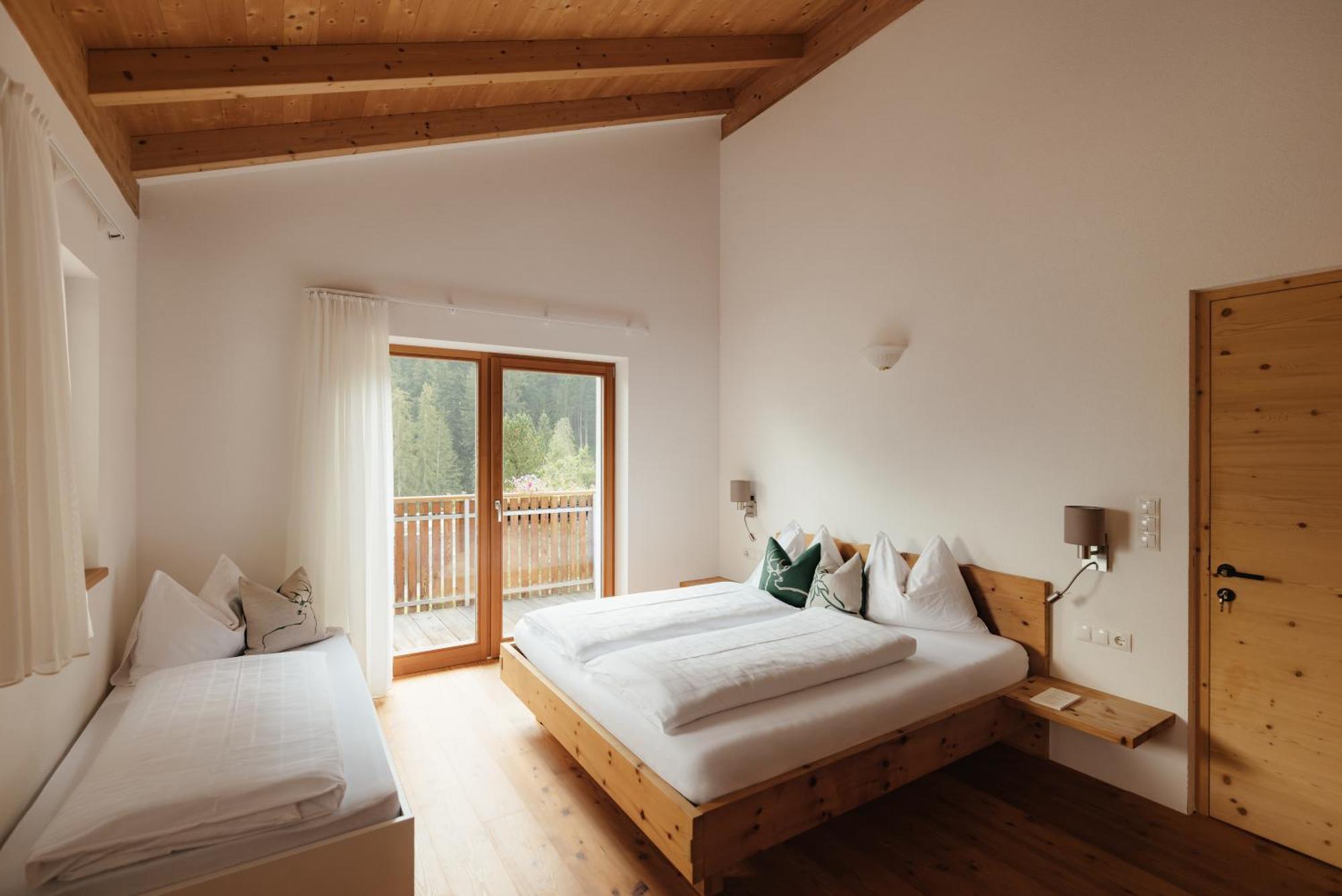 Untermairhof Appartment Residence Selva dei Molini Bagian luar foto